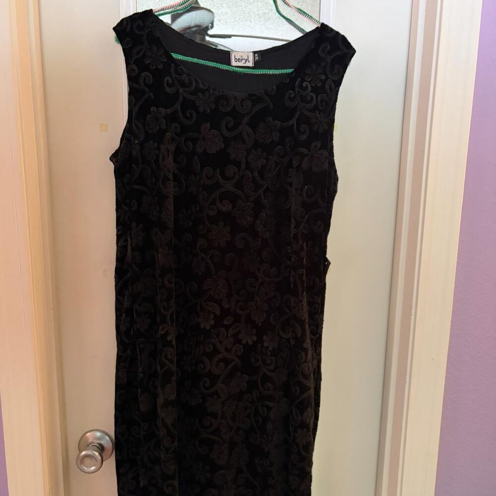 VINTAGE 90s BERYL BLACK BURNOUT VELVET MIDI DRESS